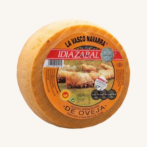 La Vasco Navarra Idiazabal DOP smoked matured sheep´s cheese, wheel 3 kg